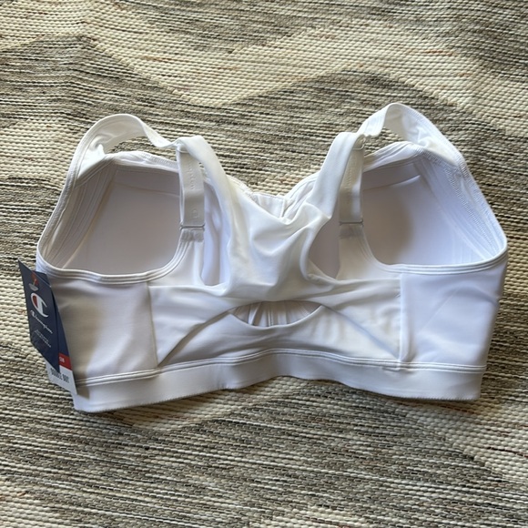 Champion Women's Sports Bra, Motion Control Zip High-impact Sports Bra, Wirefree - Picture 7 of 7